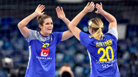 Svensktrio med i kampen om prestigefylld titel