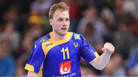 Pettersson tillbaka på hemmaplan