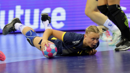 Mardrömsstart ledde till förlust för U19-damerna