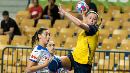 Storseger mot Spanien för U17-damerna