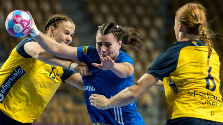 U17-damerna klara för EM-final