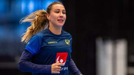 Handbollsskola, del 1: Försvar med Anna Lagerquist