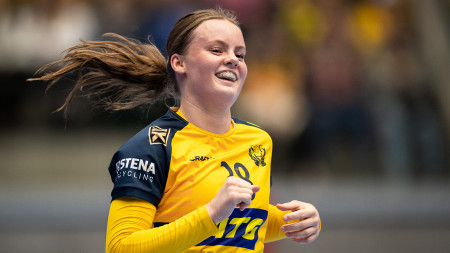 Så följer du svenskarna i helgen