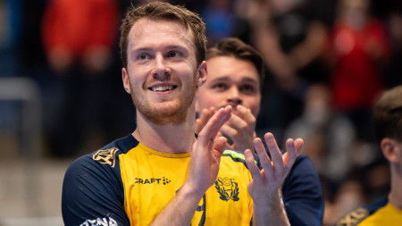 Felix Claar om resan i landslaget