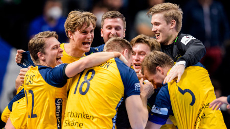 Första herrtruppen sedan EM-guldet uttagen